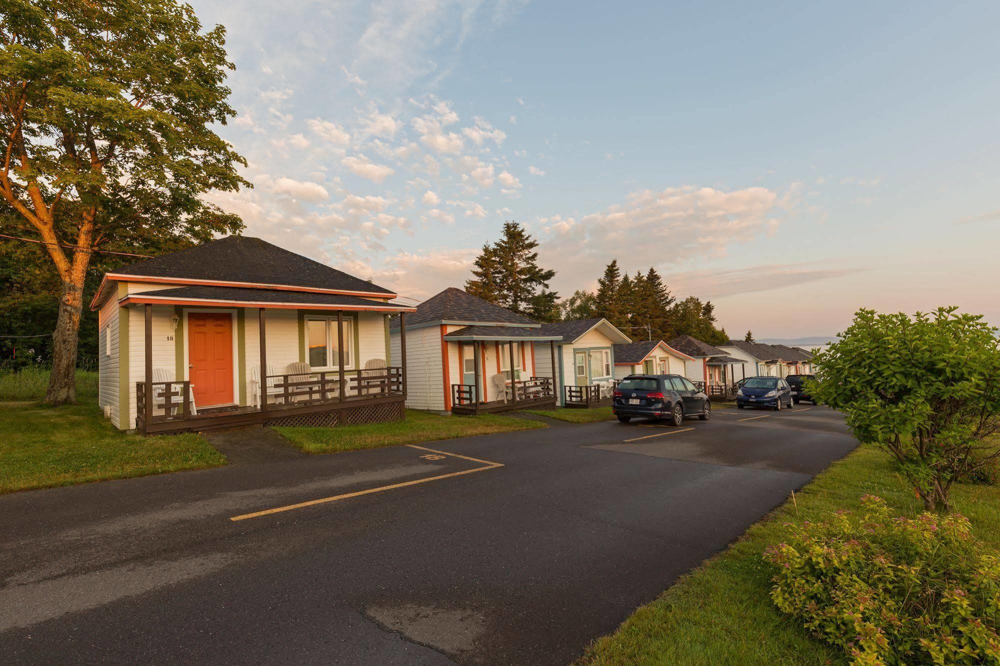 Motel Au Fleuve D'Argent Riviere-du-Loup Luaran gambar