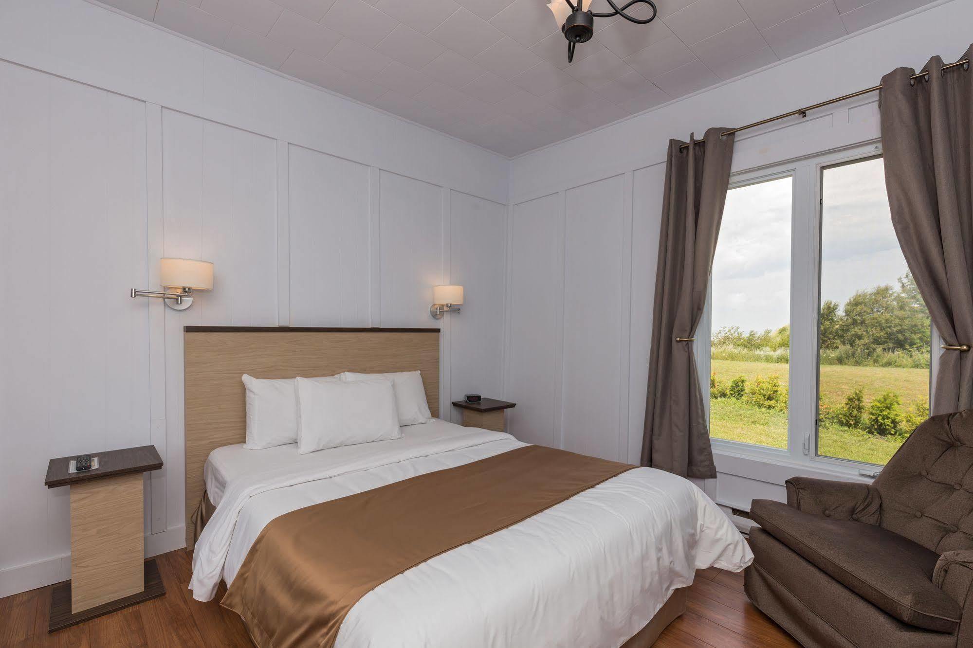 Motel Au Fleuve D'Argent Riviere-du-Loup Luaran gambar