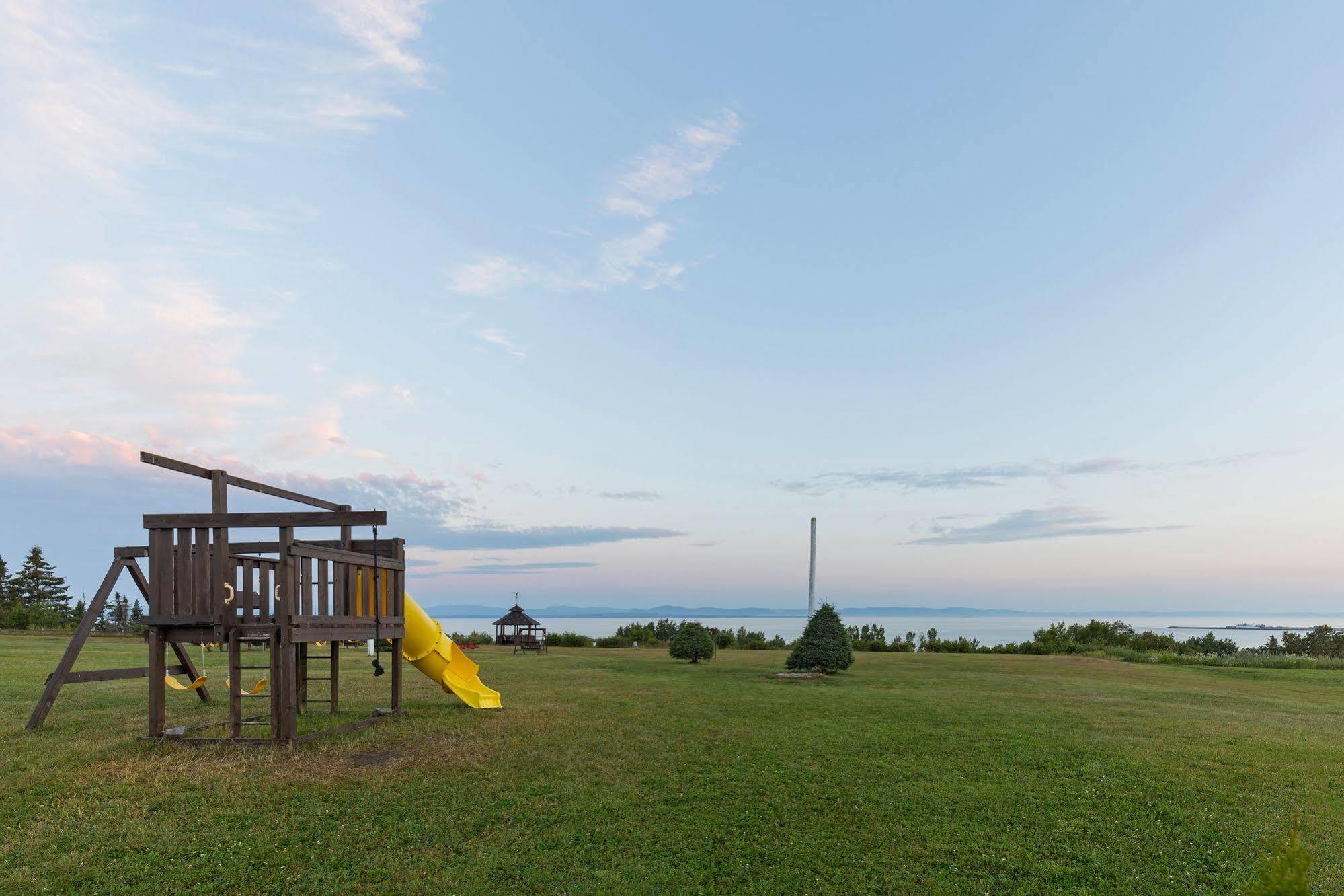 Motel Au Fleuve D'Argent Riviere-du-Loup Luaran gambar