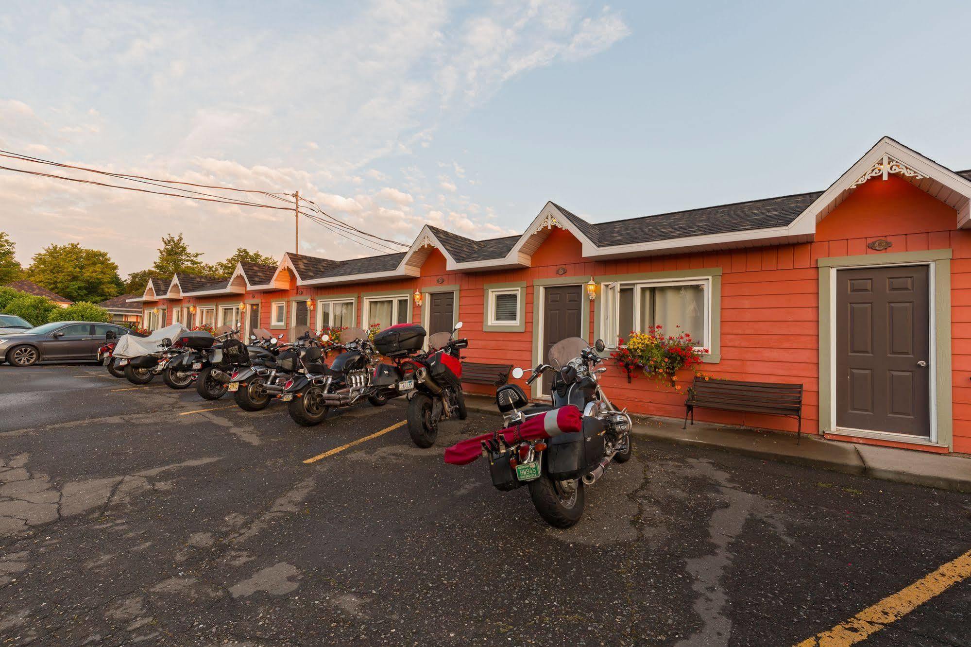 Motel Au Fleuve D'Argent Riviere-du-Loup Luaran gambar