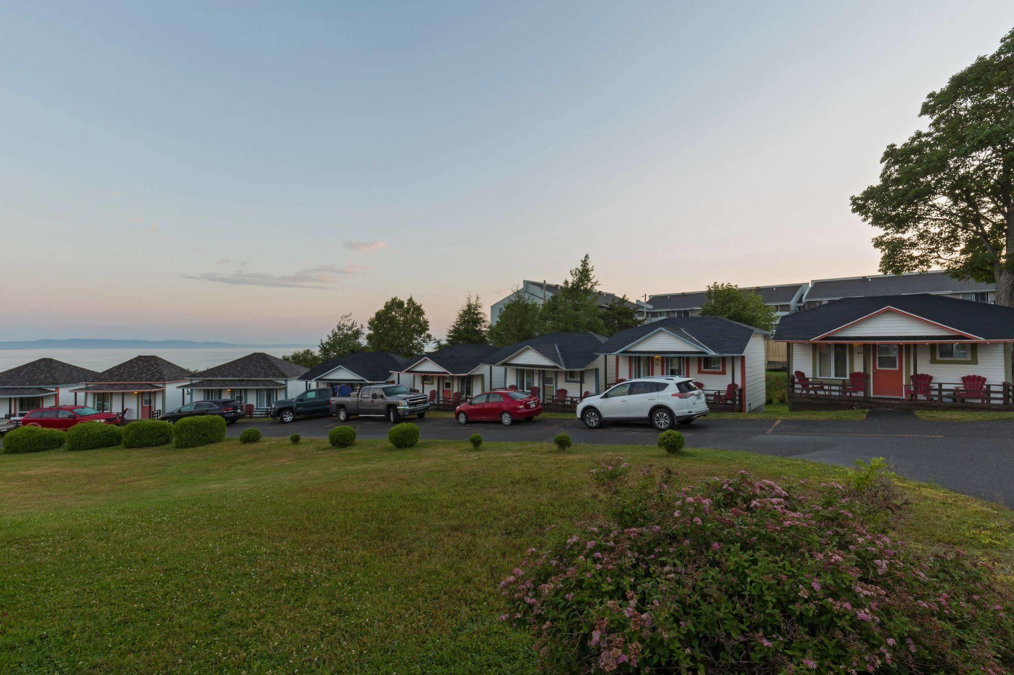Motel Au Fleuve D'Argent Riviere-du-Loup Luaran gambar