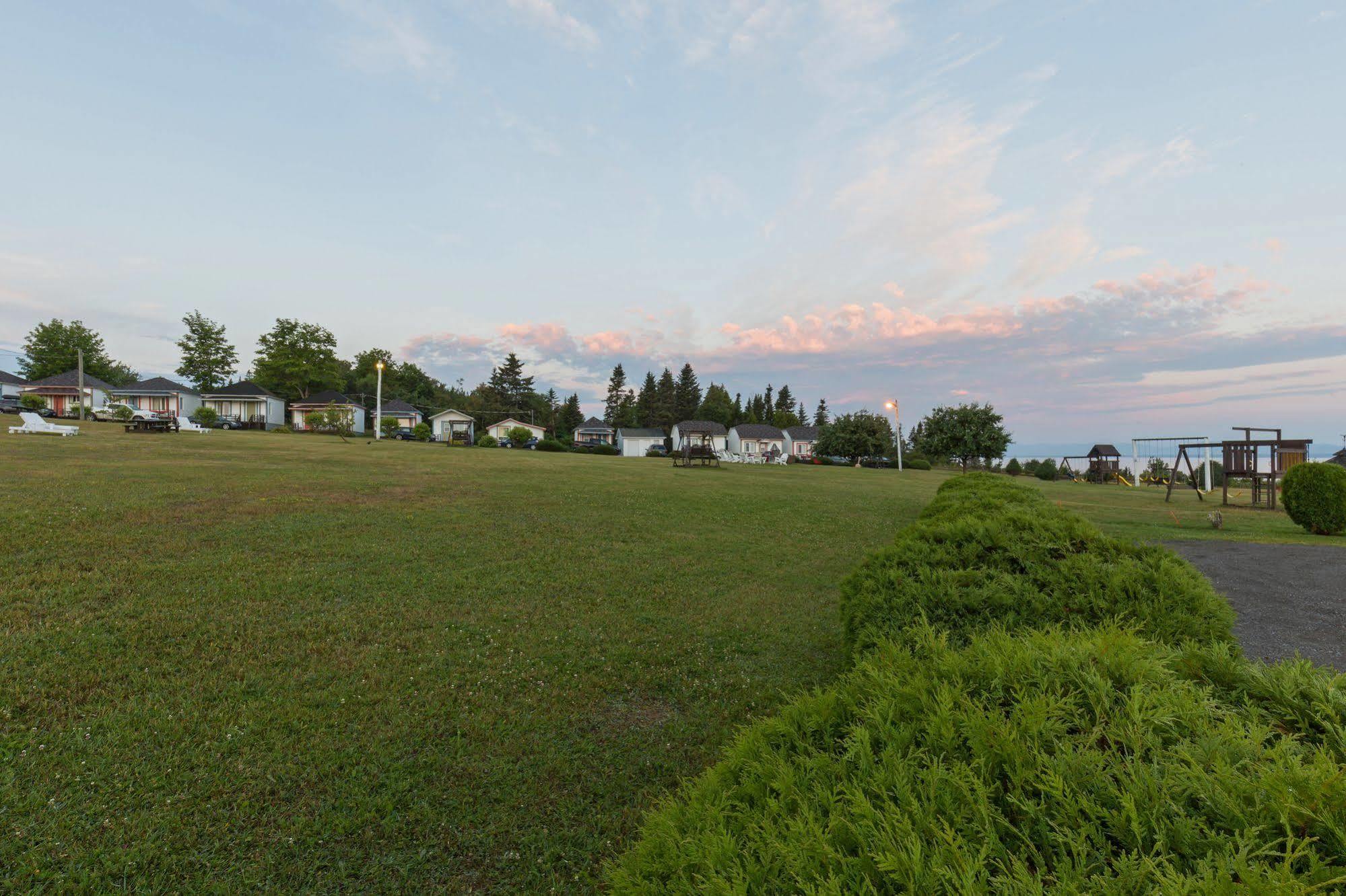 Motel Au Fleuve D'Argent Riviere-du-Loup Luaran gambar